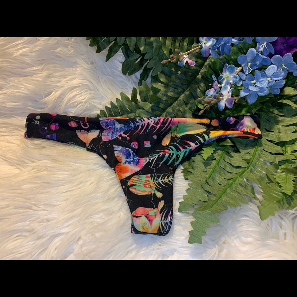 ✨✨Handmade Cheeky Bikini Bottom